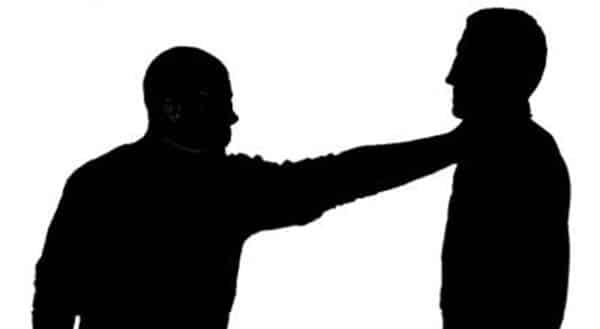 Hôtesse de l’air et « close combat »