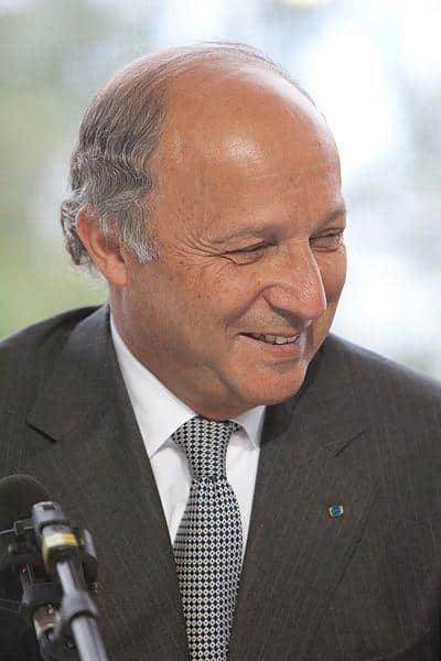 Fabius critique Air France