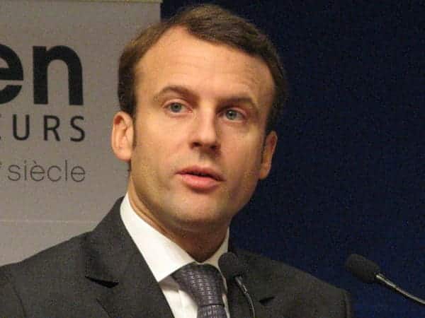 Macron soutient de Juniac.