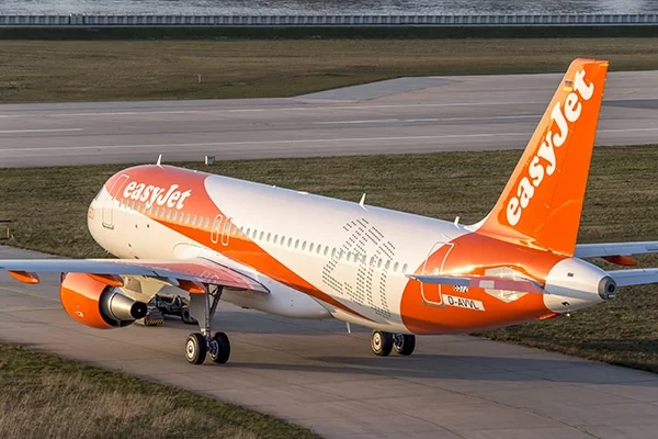 easyJet Airbus A320