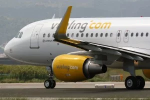 Airbus A320 Vueling © Curimedia