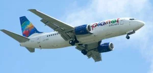Boeing 737 Small Planet Airlines © Arz