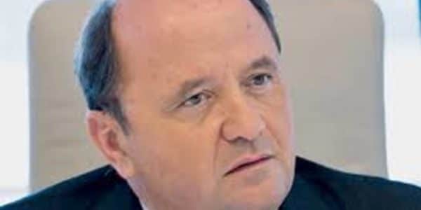 Air France, le bras droit part