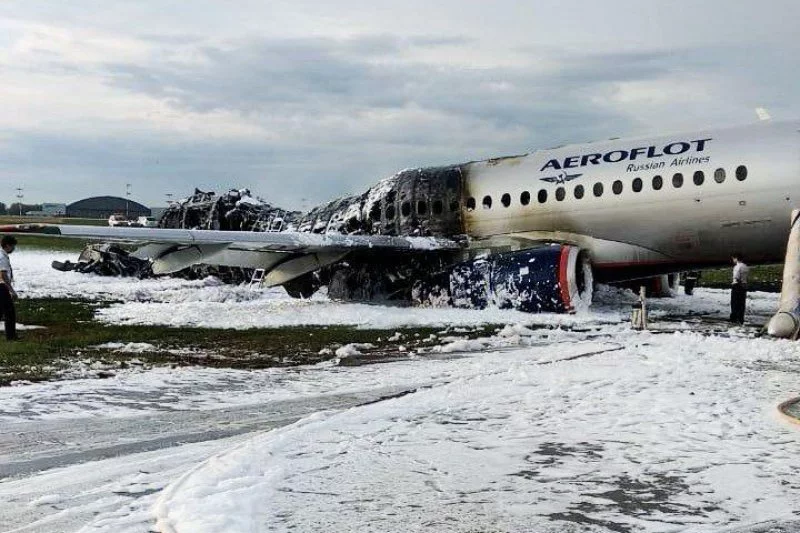 Crash Superjet 1000 Aéroflot, des PNC « héroiques »