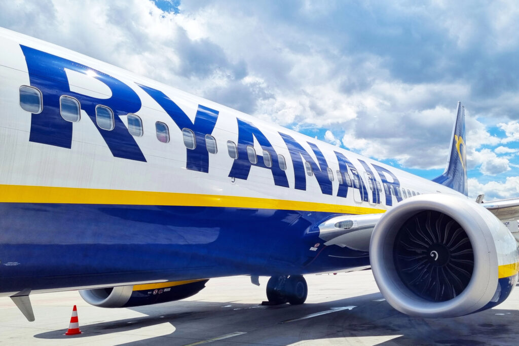 boeing 737 ryanair hôtesse de l'air