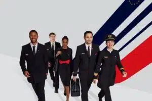 Air France confie ses uniformes à Armor-Lux